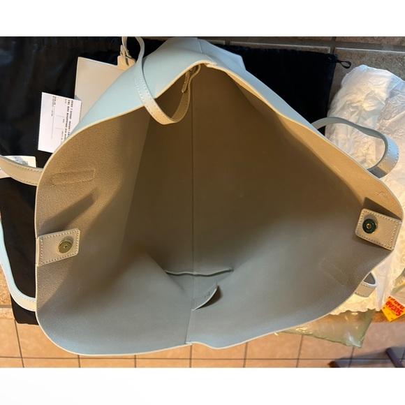 NEW YVES SAINT LAURENT EAST WEST TOTE BAG AND POUCH SOFT CREMA - Picture 11 of 14